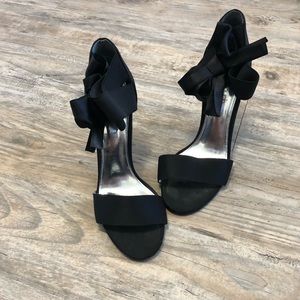Touch of Nina Sandal Heels